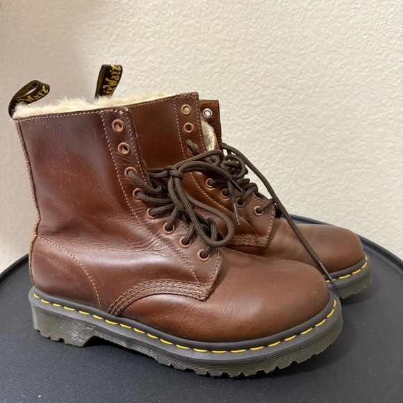 Dr Martens Women's Serena Faux Fur Lined Combat Boots Size Brown